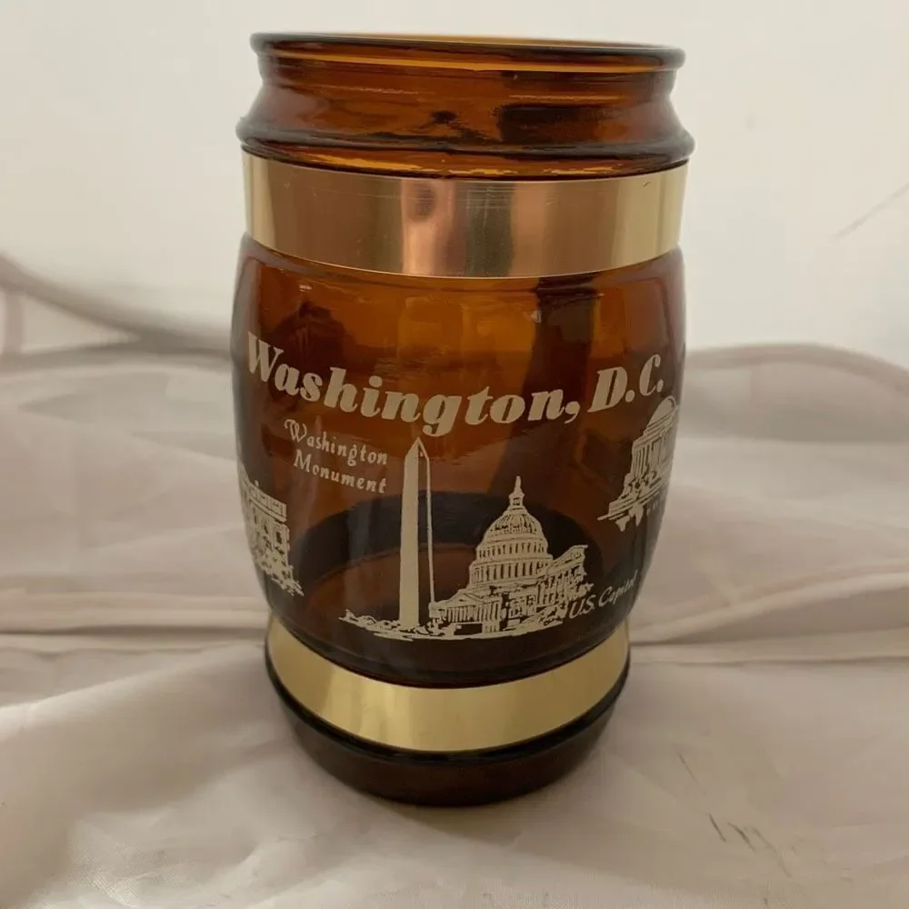Vintage Washington D.C. Souvenir Brown Mug Wood Handle